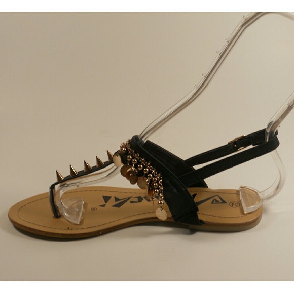 GOLD DISC SANDALS - Picture 3 of 5